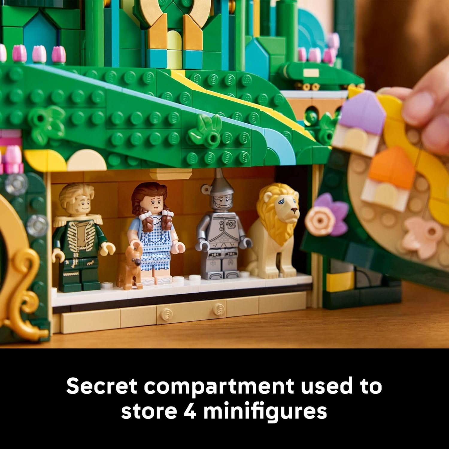 Lego Lego Wicked Emerald City Wall Art