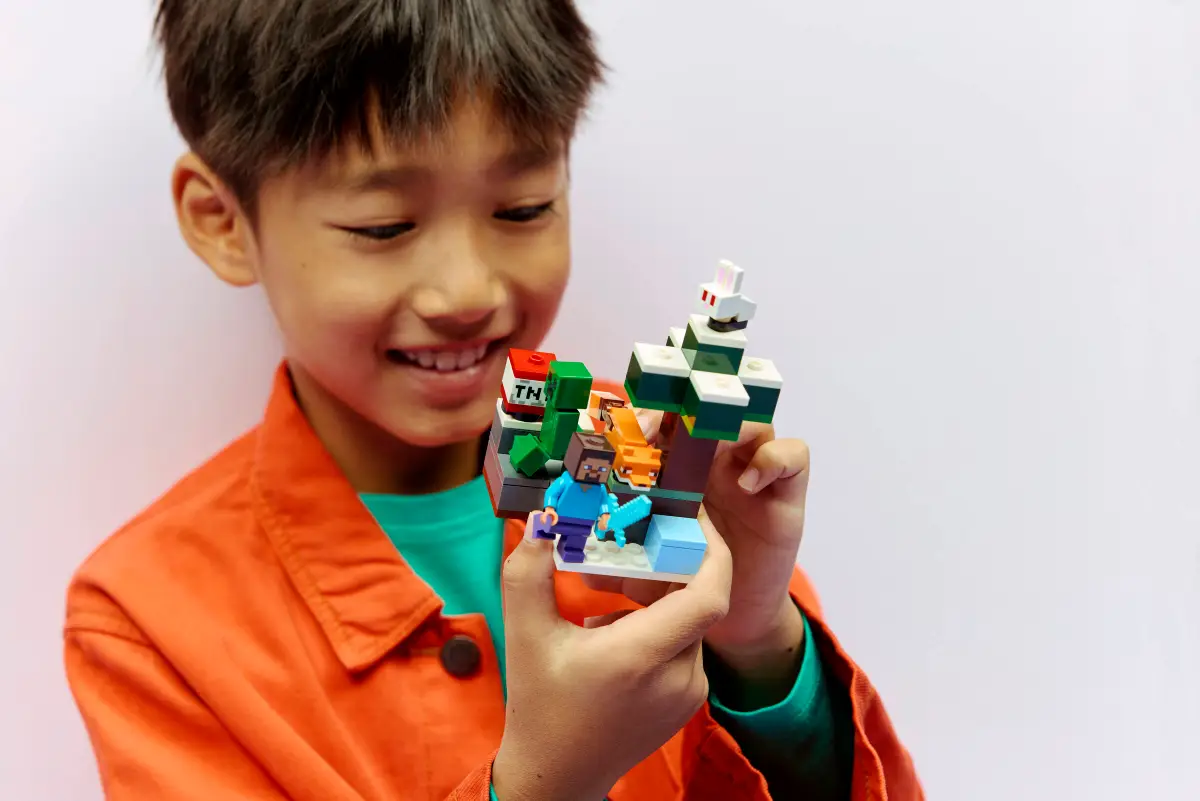 Lego Lego Minecraft Steve's Taiga Adventure