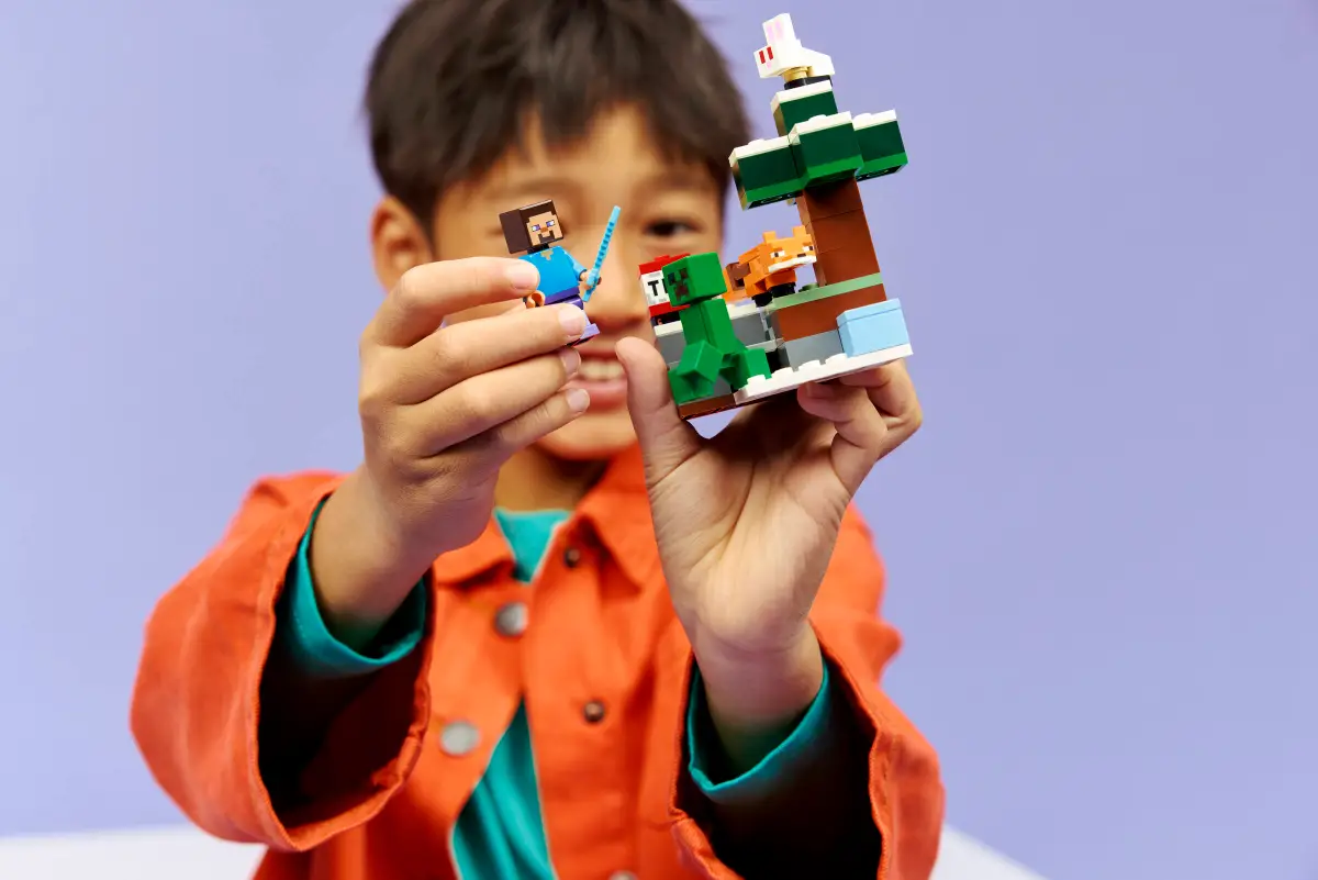 Lego Lego Minecraft Steve's Taiga Adventure