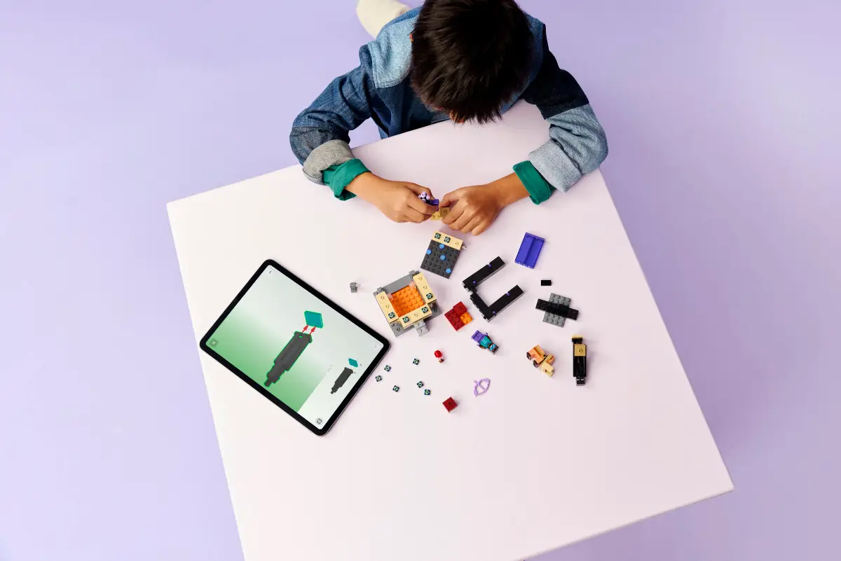 Lego Lego Minecraft Nether & End Portal Journey