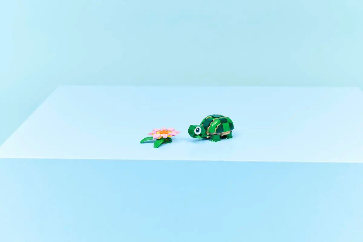 Lego Lego Creator Turtle with a Water Lily