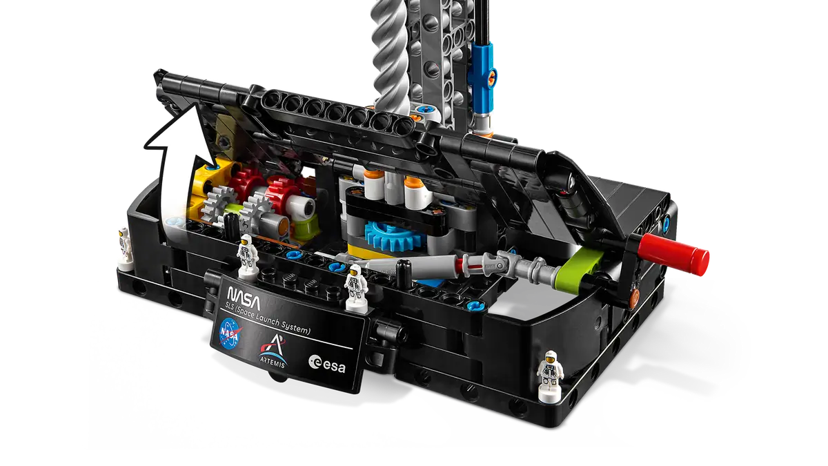 Lego Lego Technic NASA Artemis Space Launch