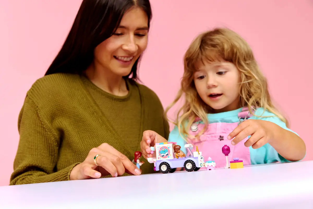 Lego Lego Friends Unicorn Cake Delivery Car