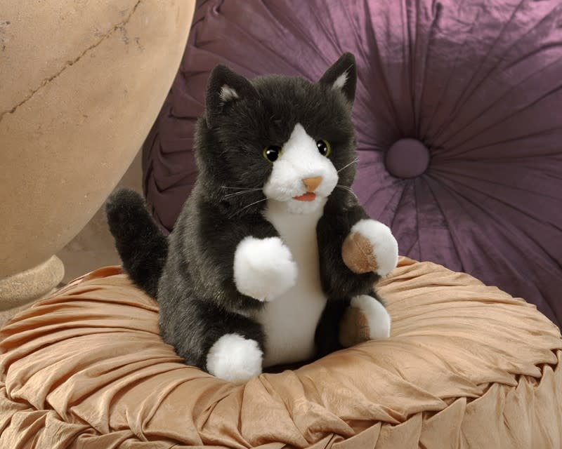 Folkmanis Folkmanis Puppet Tuxedo Kitten