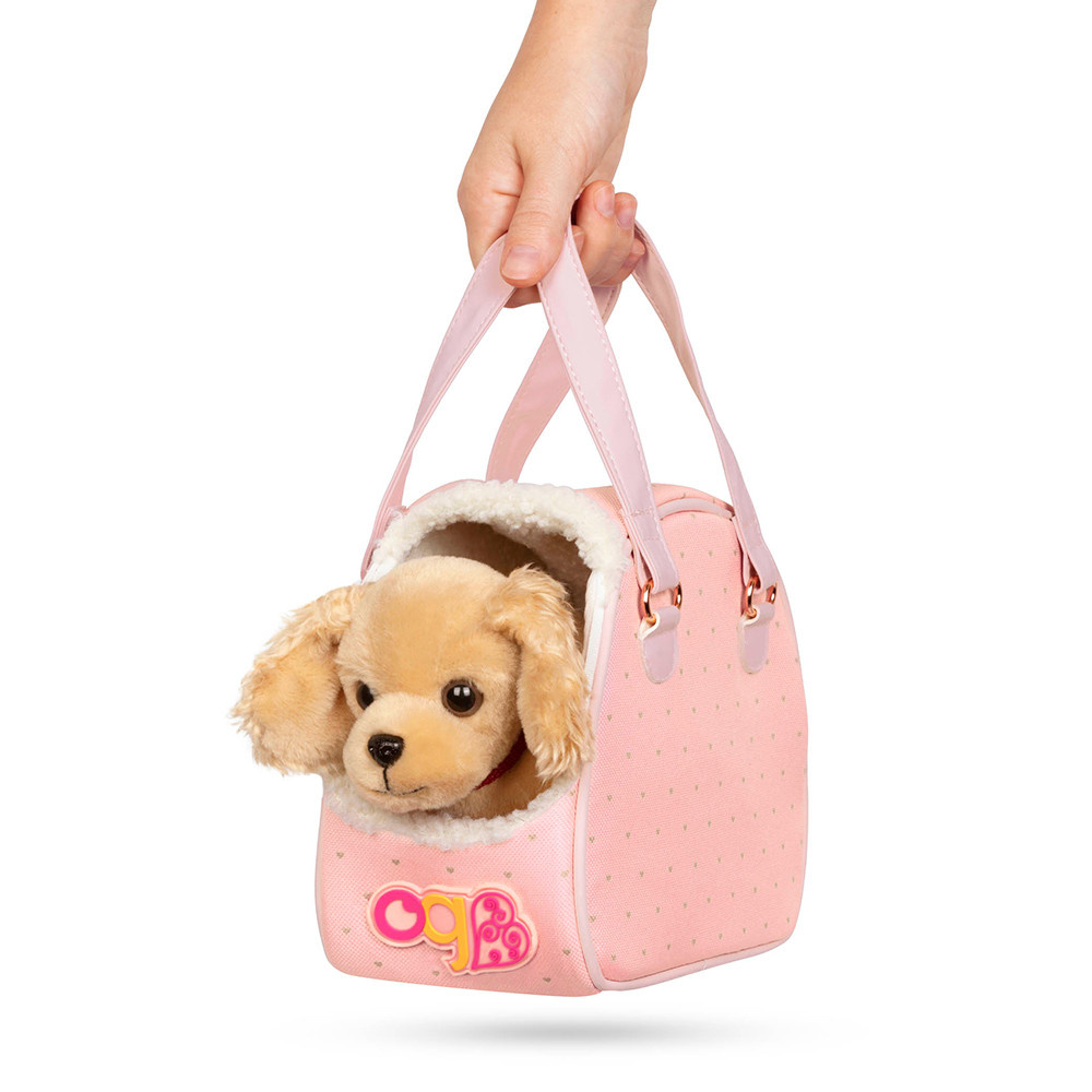 OG Dog in Carrier Cocker Spaniel