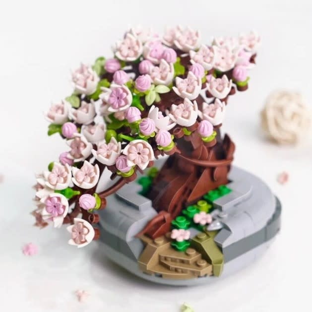 LOZ Blocks Flowers: Sakura Potted Plant