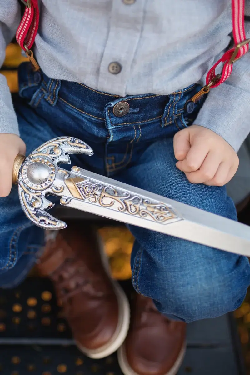 Great Pretenders Knight Dagger Assortment