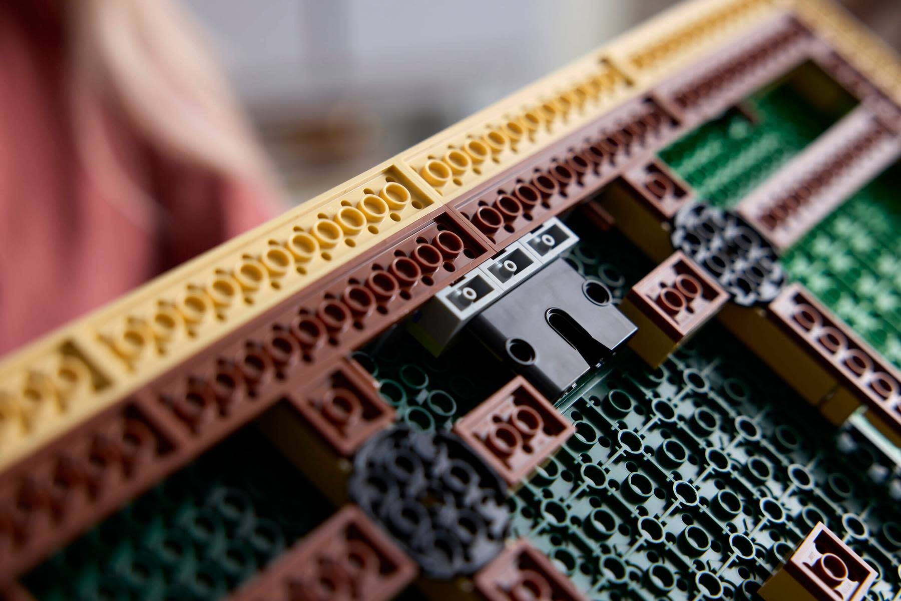 Lego Lego ART Claude Monet Bridge over a Stream