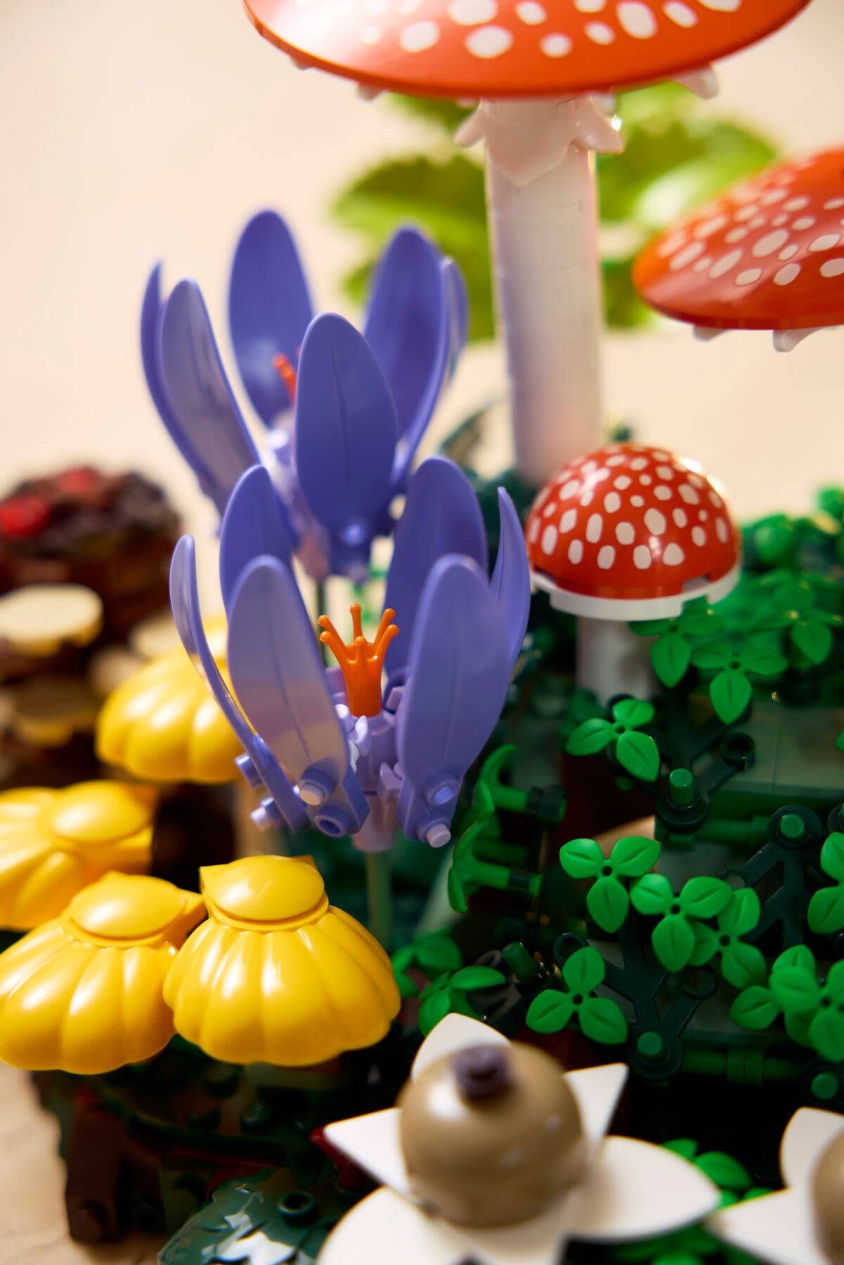 Lego Lego Botanicals Woodland Mushrooms
