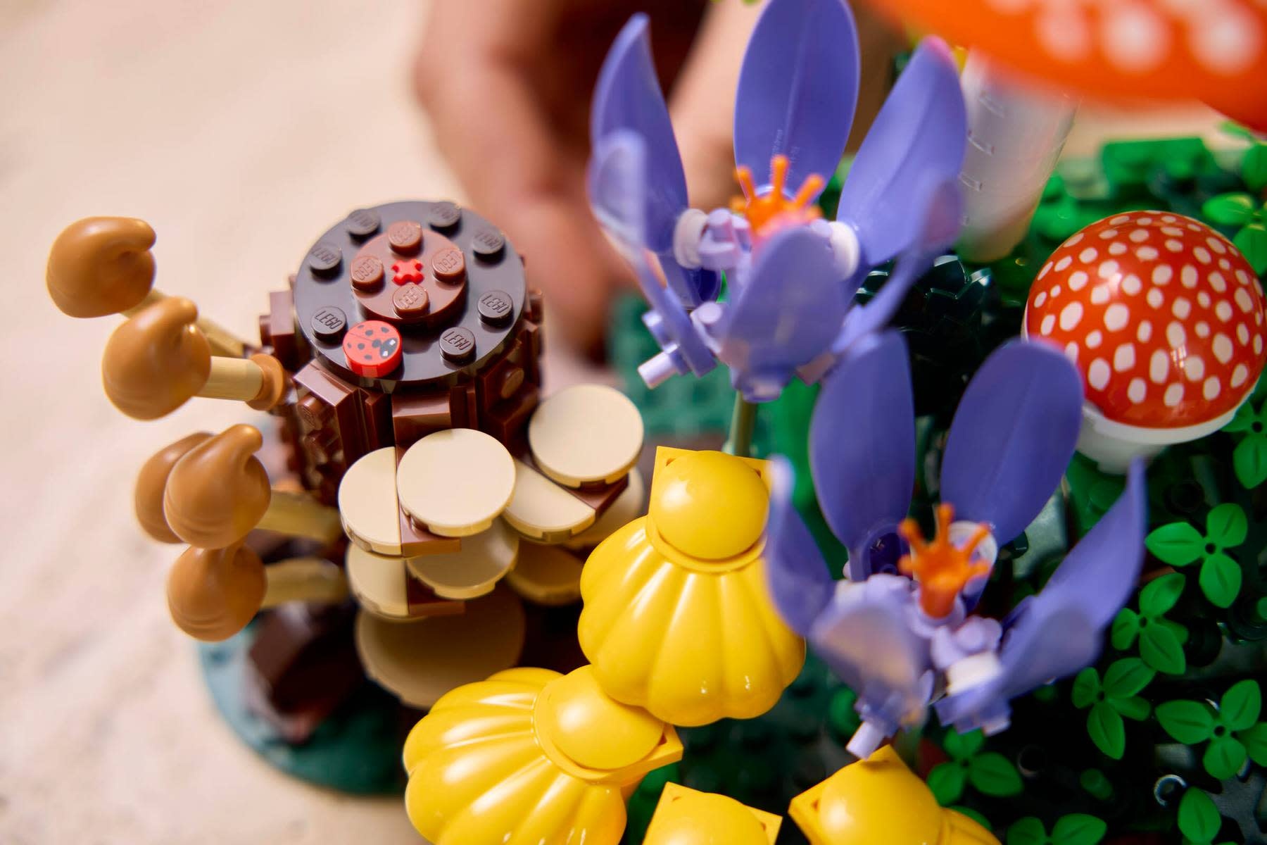 Lego Lego Botanicals Woodland Mushrooms