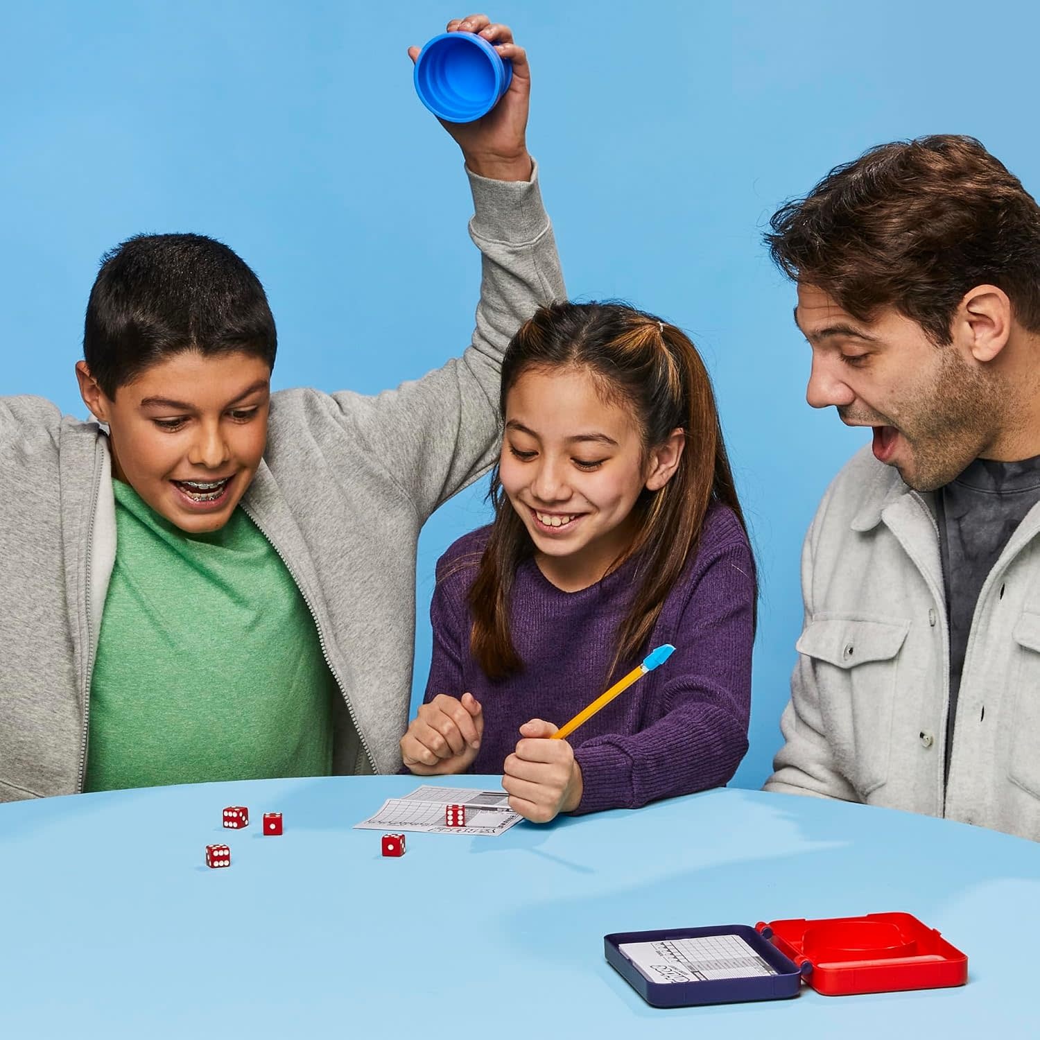 Hasbro Yahtzee Game Refresh