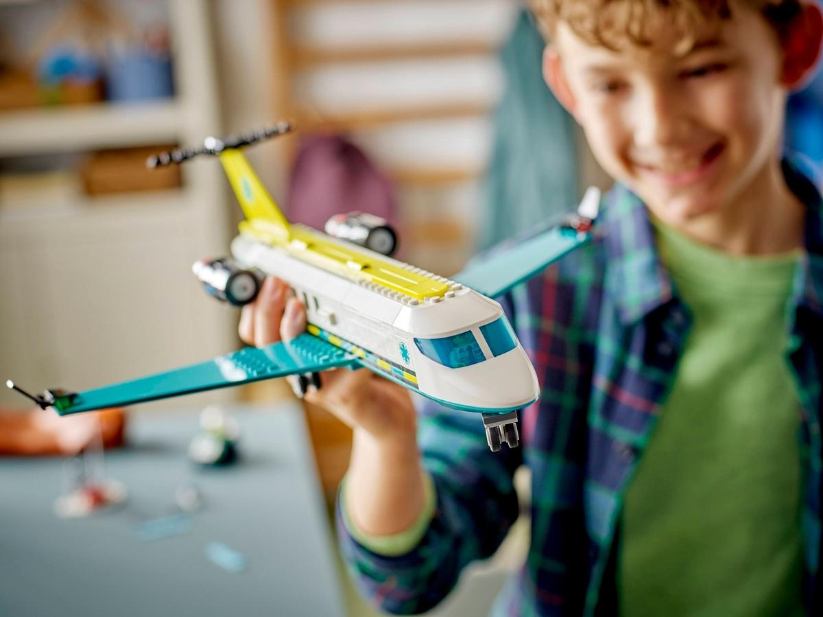 Lego Lego City Emergency Air Ambulance