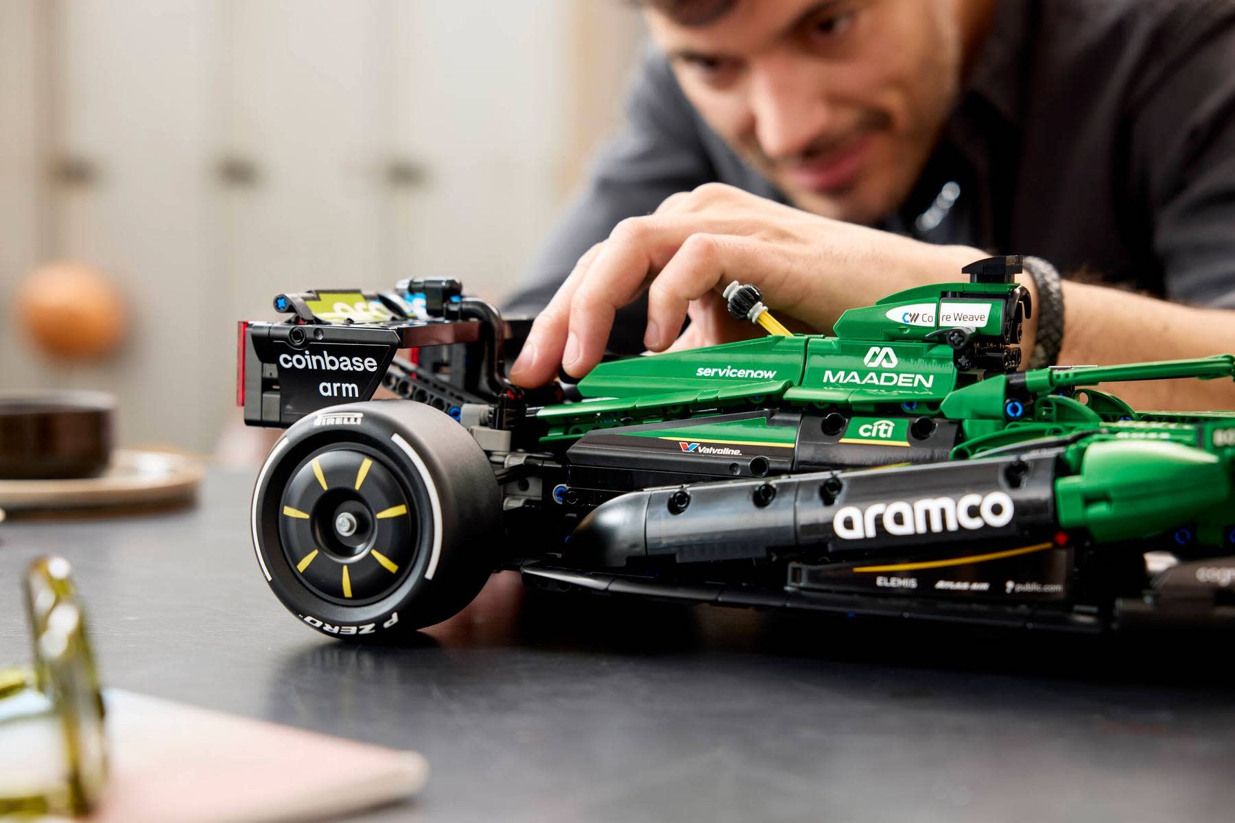 Lego Lego Technic F1 Aston Martin