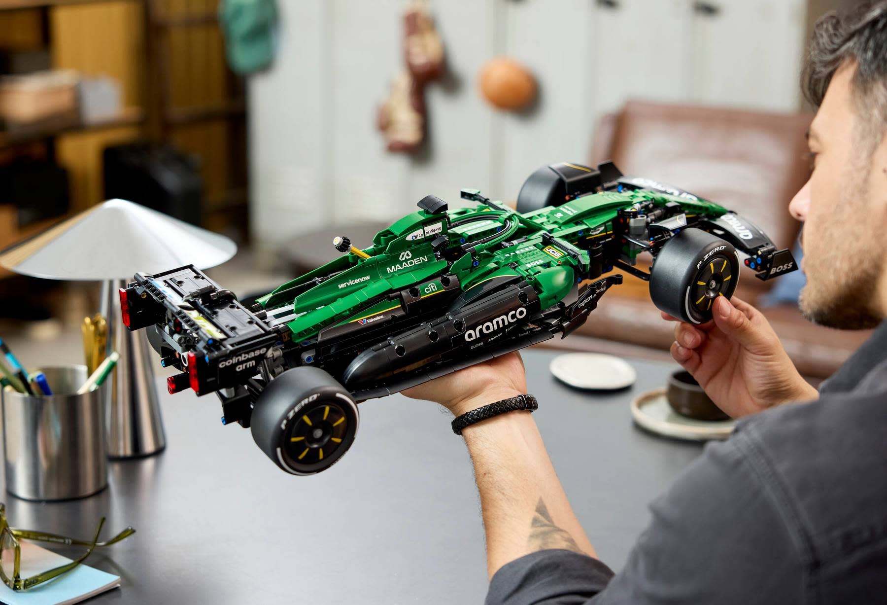 Lego Lego Technic F1 Aston Martin