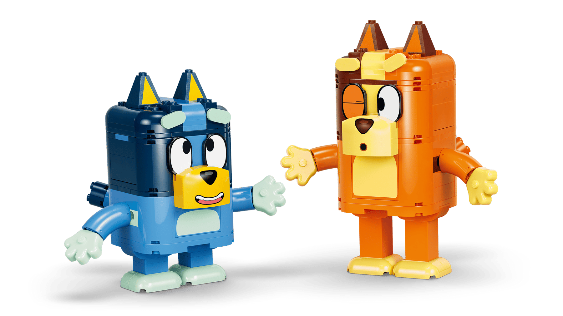 Lego Lego Bluey Brick-Built Bluey Family
