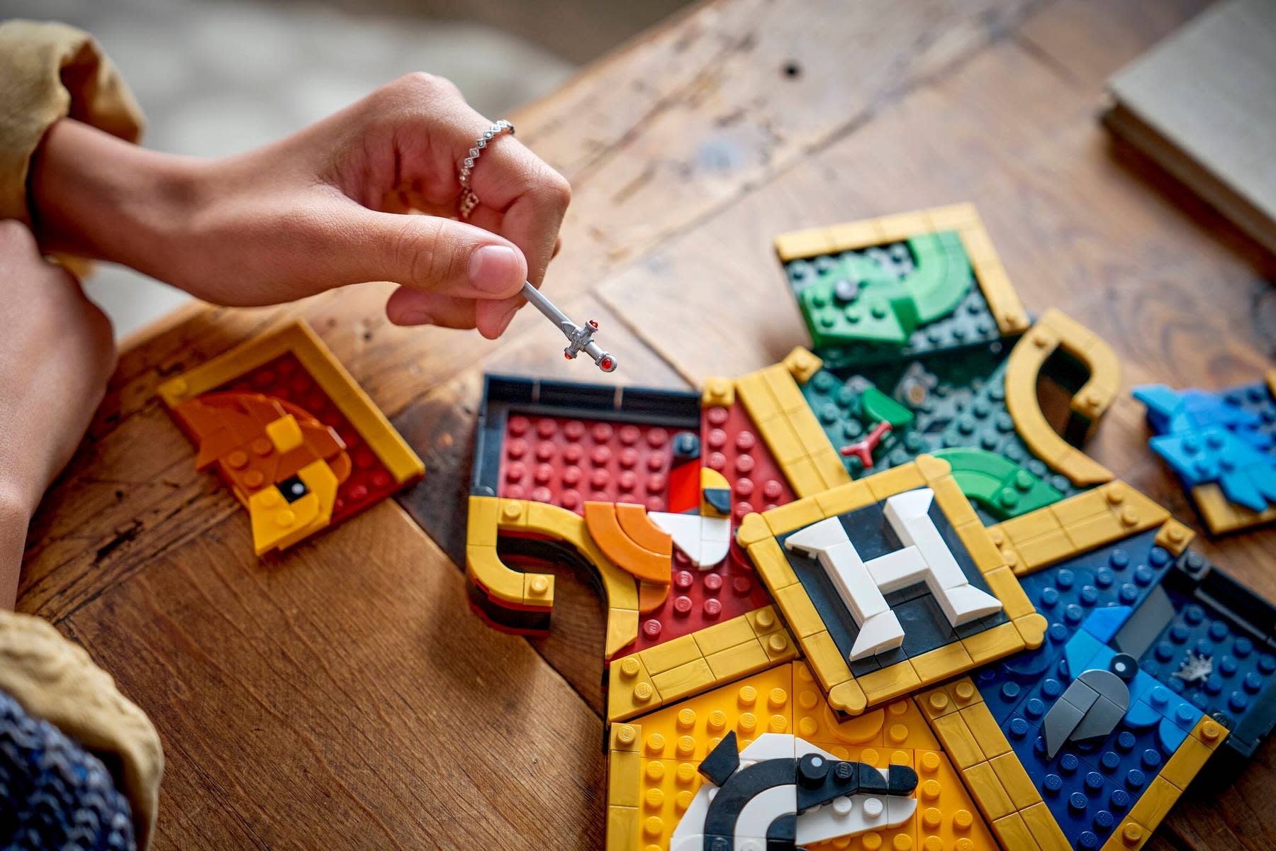 Lego Lego Harry Potter Hogwarts House Crest