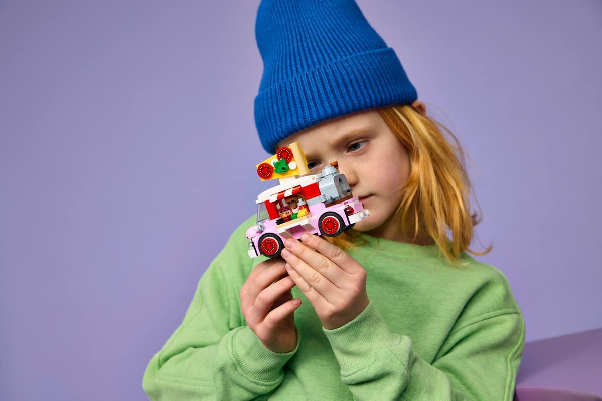 Lego Lego Friends Pizza Truck