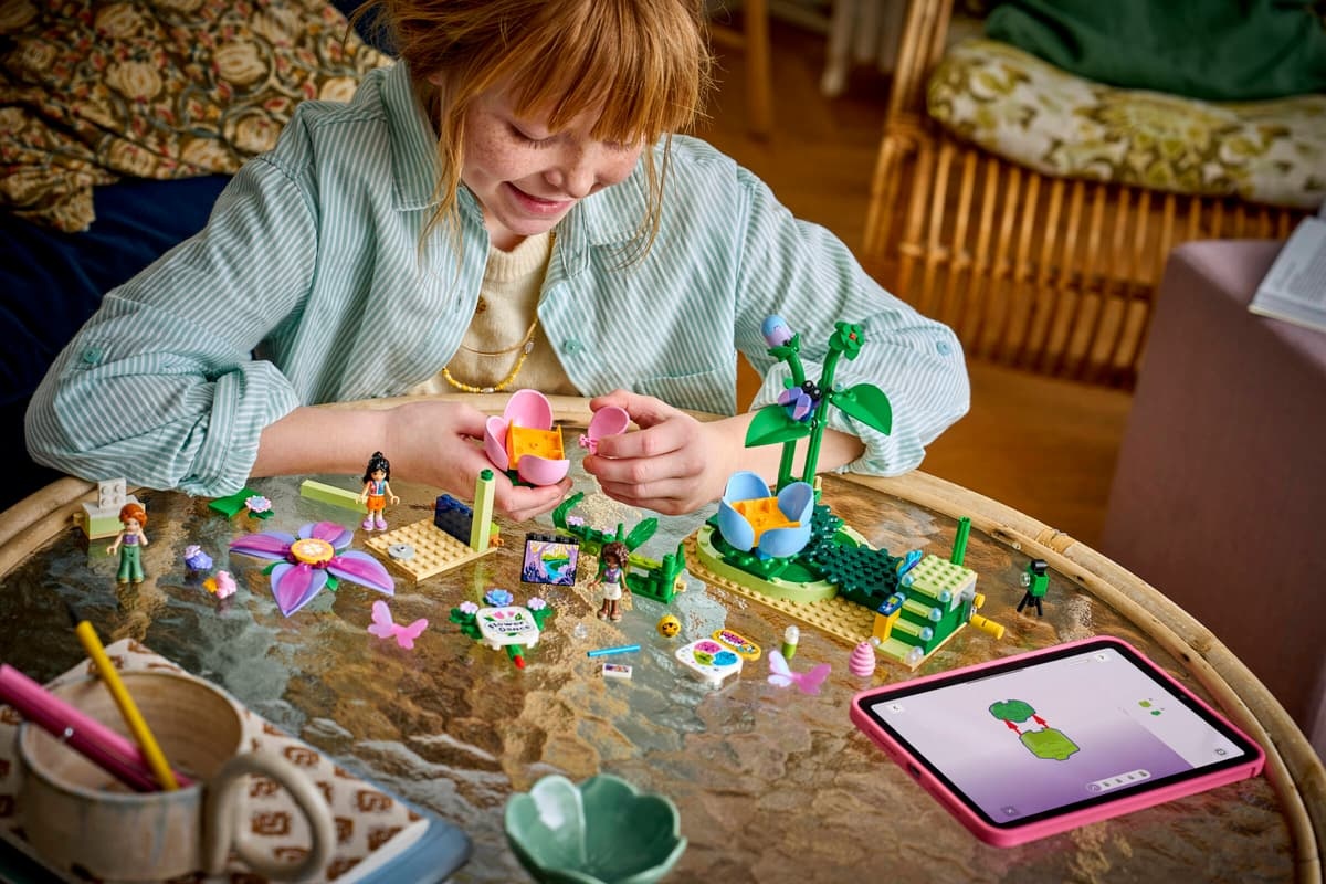 Lego Lego Friends Spinning Flower & Teacup Ride