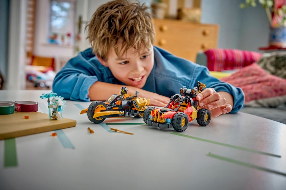 Lego Lego Ninjago Kai and Cole's Combiner Vehicles