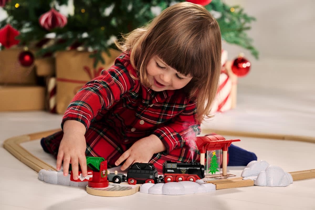 Brio Brio World Christmas Steaming Train Set