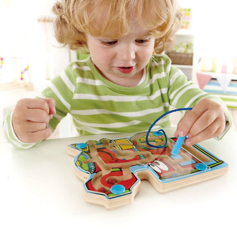 Hape Toys Magnetic Maze - Choo Choo Tracks