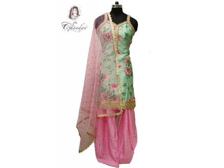 Printed Suit with Gota Patti and Plain Salwaar Printed Suit with Gota Patti and Plain Salwaar