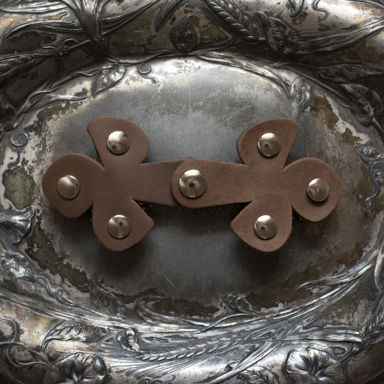 Jul Designs Matisse's Hinge Leather Snap Closure - Smooth Chocolate