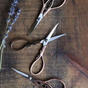 Never Not Knitting Floral Teardrop Scissors in Copper