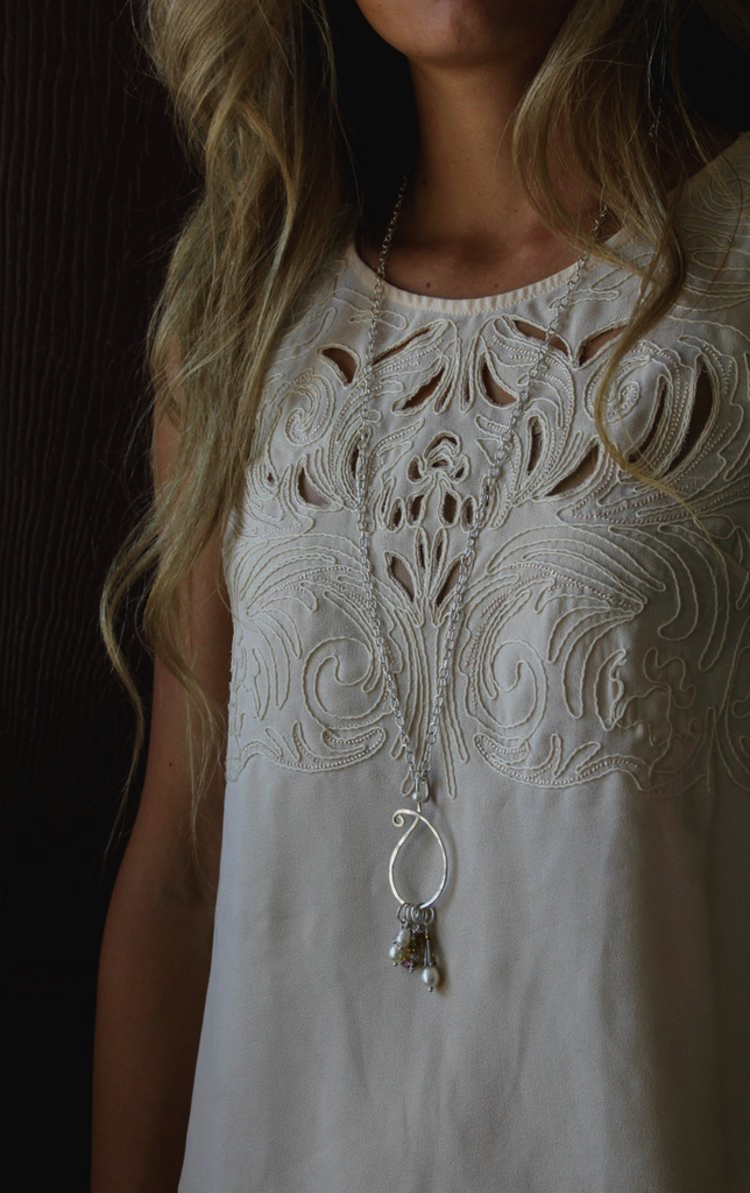 Wool & Wire Jewelry Teardrop Necklace