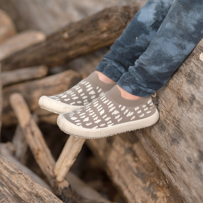 Jan and Jul Pebbles | Graphic Knit Shoes