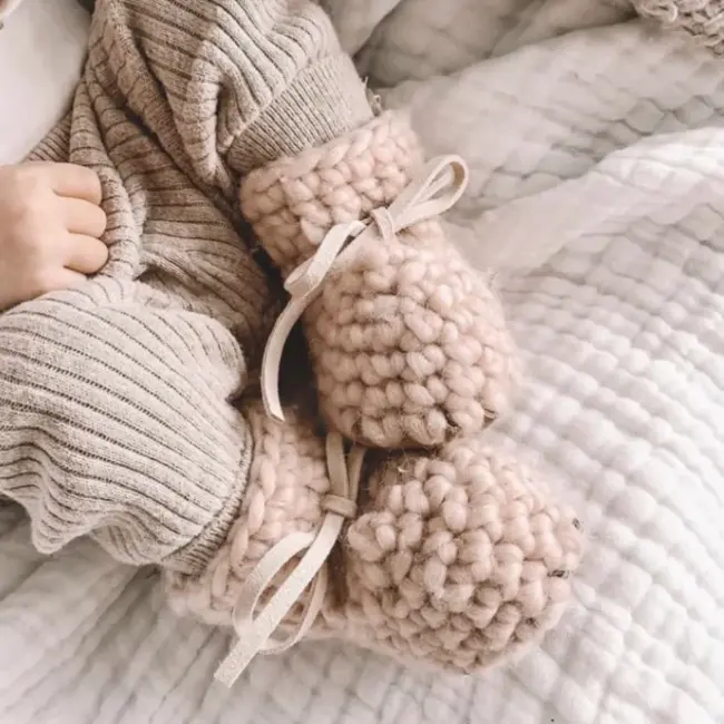 Oatmeal Sweater Moccs