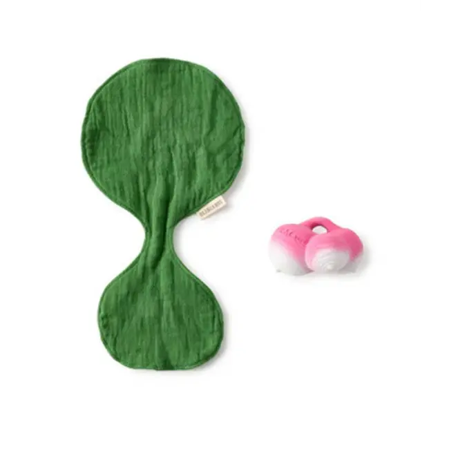 Oli & Carol Ramona the Radish Doudou Teether