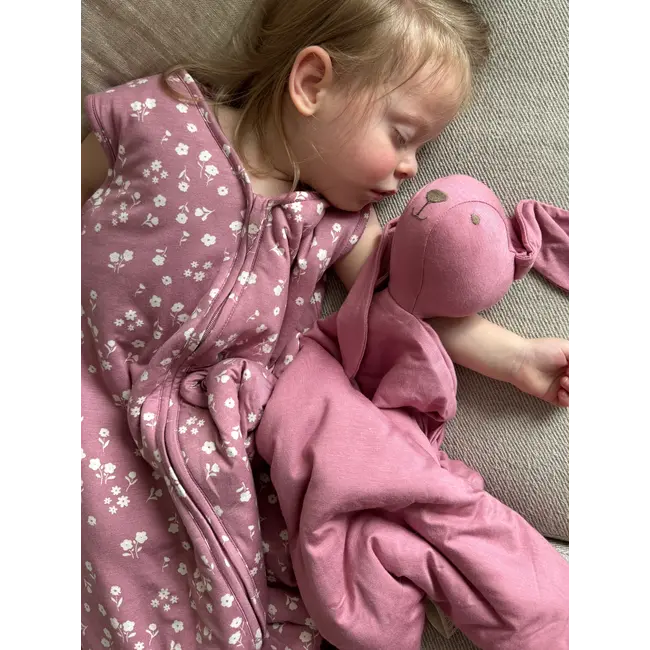 günamüna Izzy günamüna Lovey Friend