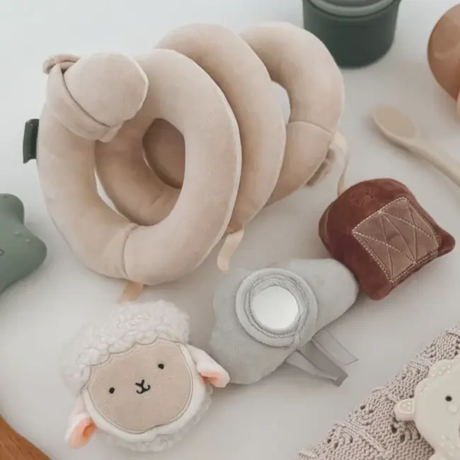Nouka Mimzy the Lamb Spiral Activity Toy