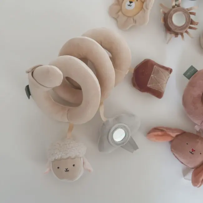 Nouka Mimzy the Lamb Spiral Activity Toy