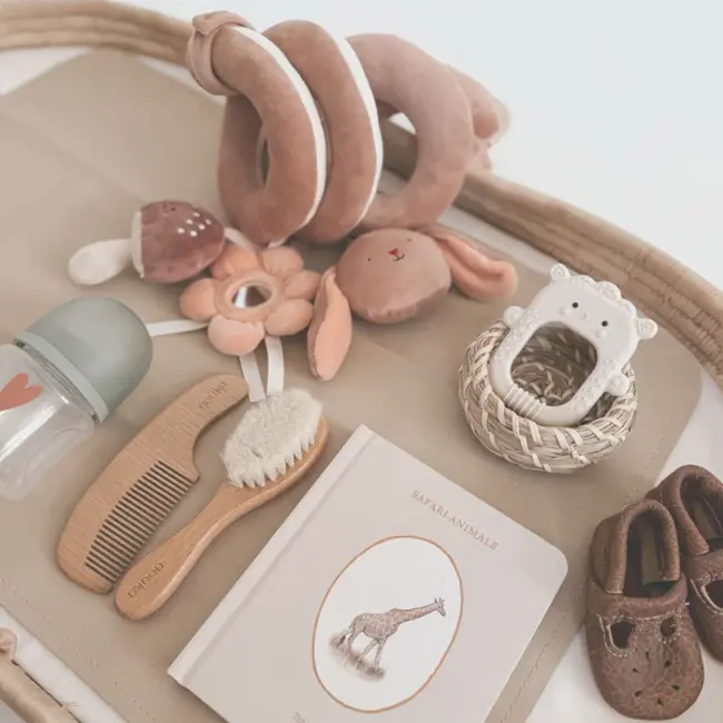 Nouka Pip the Rabbit Spiral Activity Toy