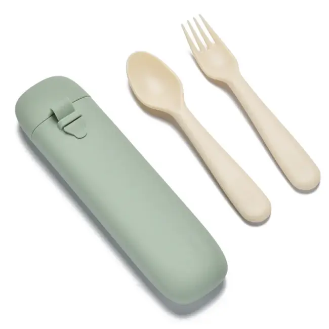 Nouka Leaf Utensil Set & Carry Case