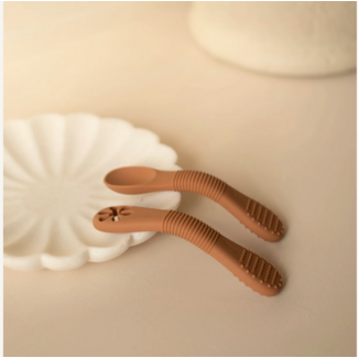 Micasso & Co Caramel Silicone Training Spoons - Duo + Case