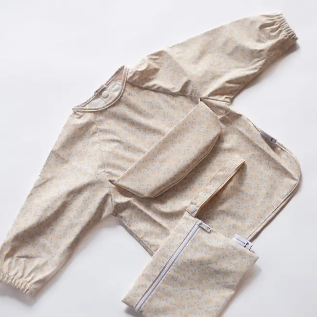 Micasso & Co Heirloom Roses Long Sleeved Bib w/ Integrated Pocket