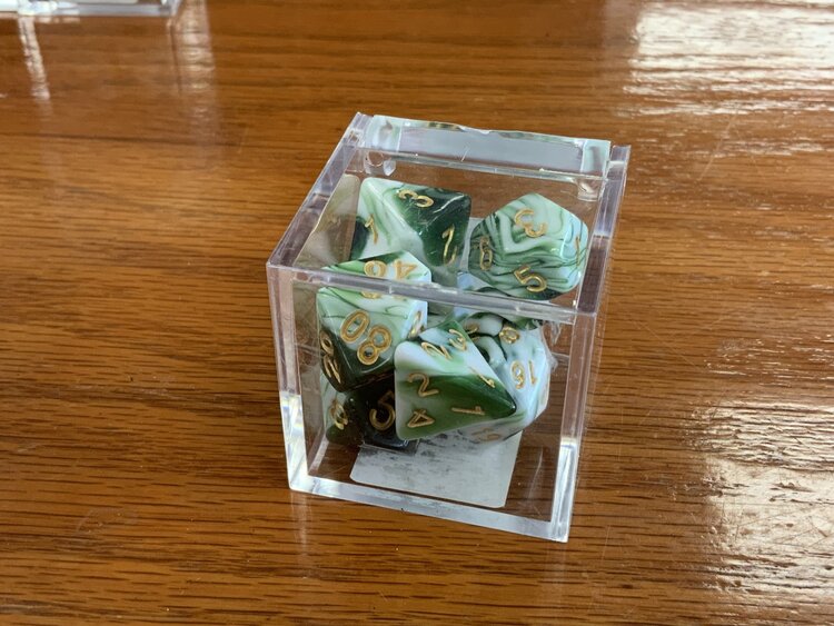 Critical Hit Collectibles 7 dice set: Green Gold