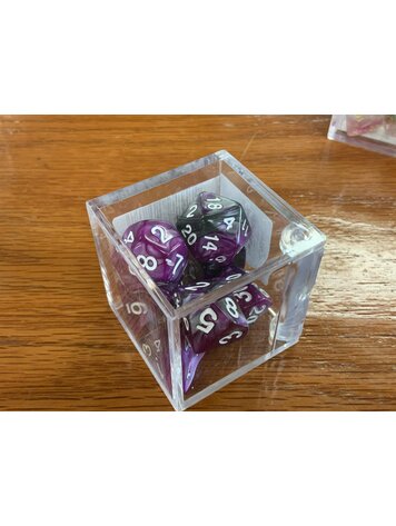 Critical Hit Collectibles 7 dice set: Purple Steel