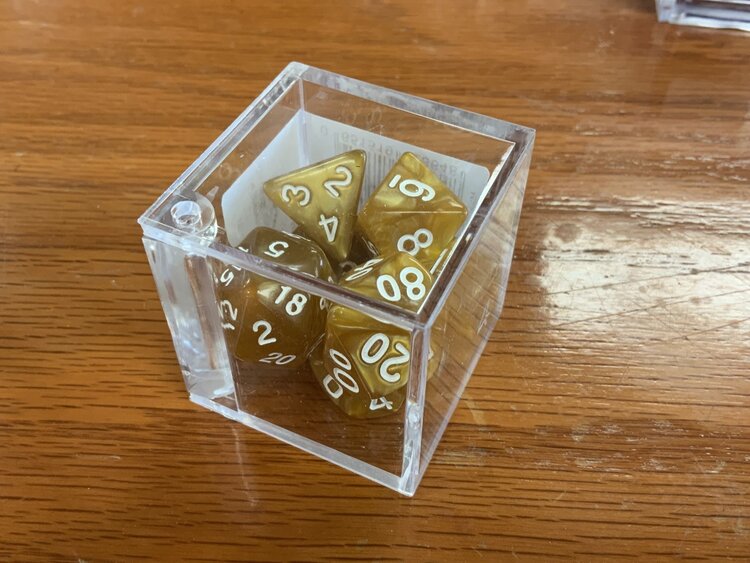 Critical Hit Collectibles 7 dice set: Gold & Marbled Polyhedral