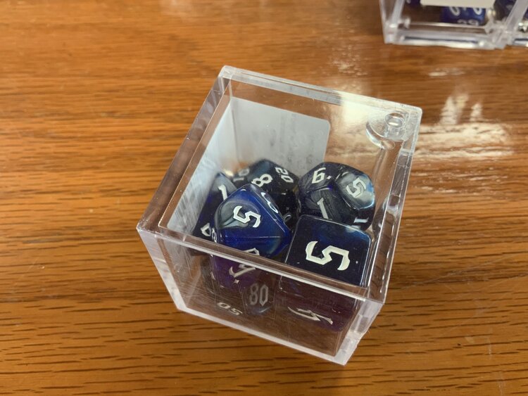 Critical Hit Collectibles 7 dice set: Blue/Steel Polyhedral