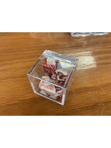 Critical Hit Collectibles 7 dice set: Red Milky Polyhedral