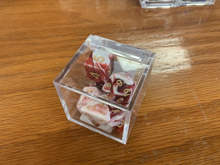 Critical Hit Collectibles 7 dice set: Red Milky Polyhedral