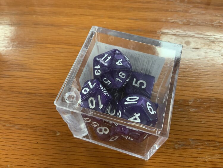 Critical Hit Collectibles 7 dice set: Purple