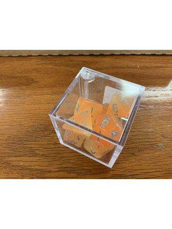Critical Hit Collectibles 7 dice set: Orange White Fusion Glow in the Dark