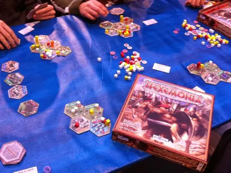 Vintage Hexemonia (2014)