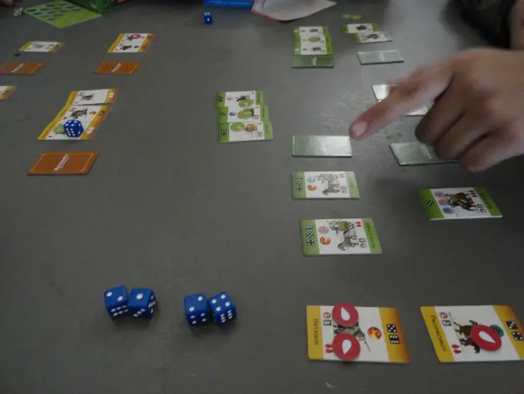 Vintage Pocket Battle Macedonians vs Persians (2012)