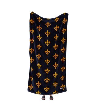 Black & Gold Fleur de Lis Beach Towel